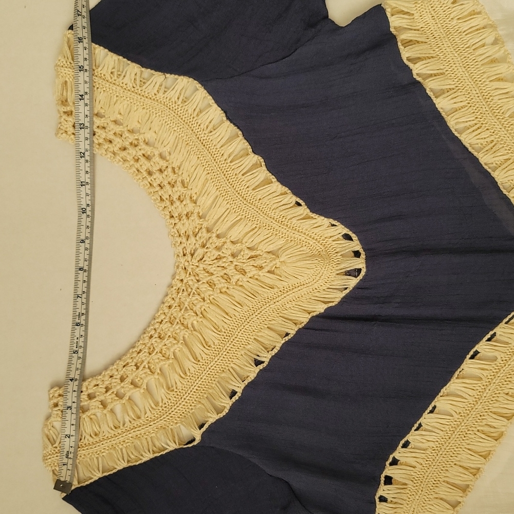Boho Top Long Sleeve Crochet Tunic - Picture 8 of 9